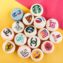 Charger l&#39;image dans la galerie, Custom Personalized Macarons (12 to 108 Macarons)
