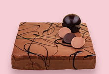 Charger l&#39;image dans la galerie, The Chocolate Cake
